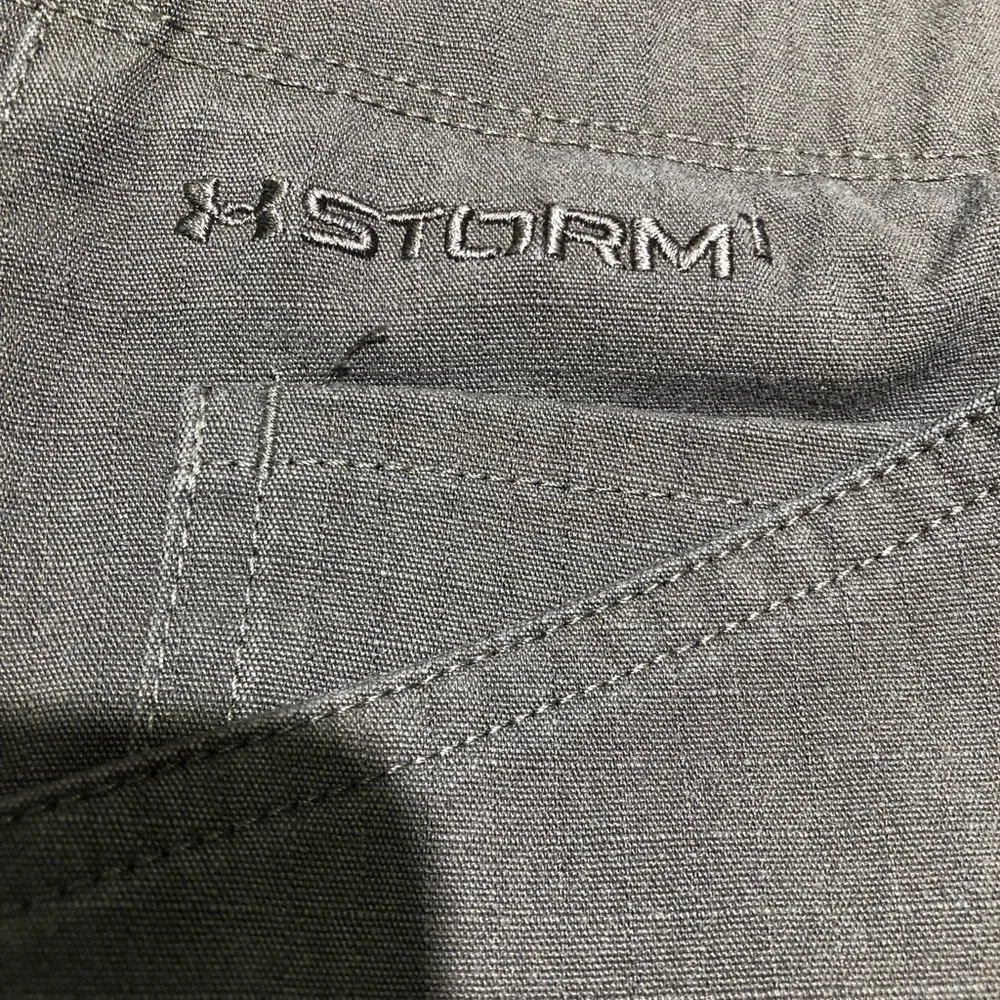 Under Armour Men's Olive Brown Chino Pants